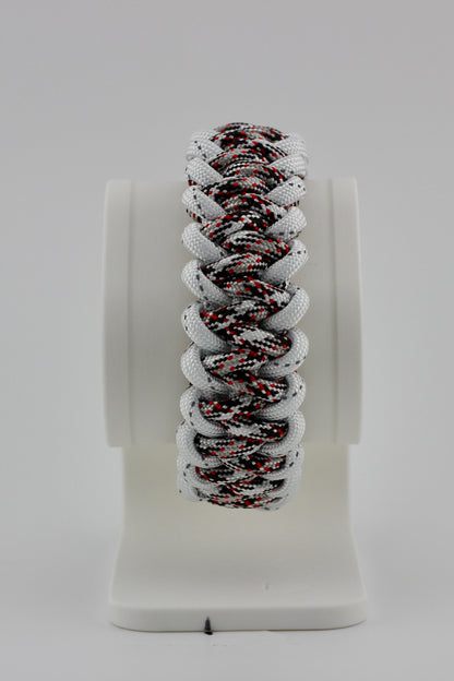 The Slasher - Shark Jaw Bracelets