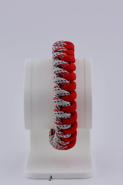 Team "Bucks" Fish Tail Bracelet